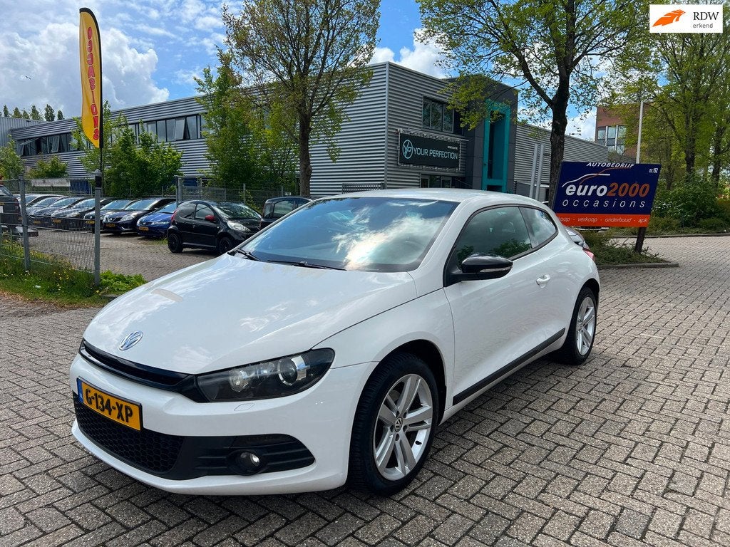 Volkswagen Scirocco 1.4 TSI Highline - DISTRI V.V - LUXE !, Voorwielaandrijving, Euro 5, Gebruikt, Zwart