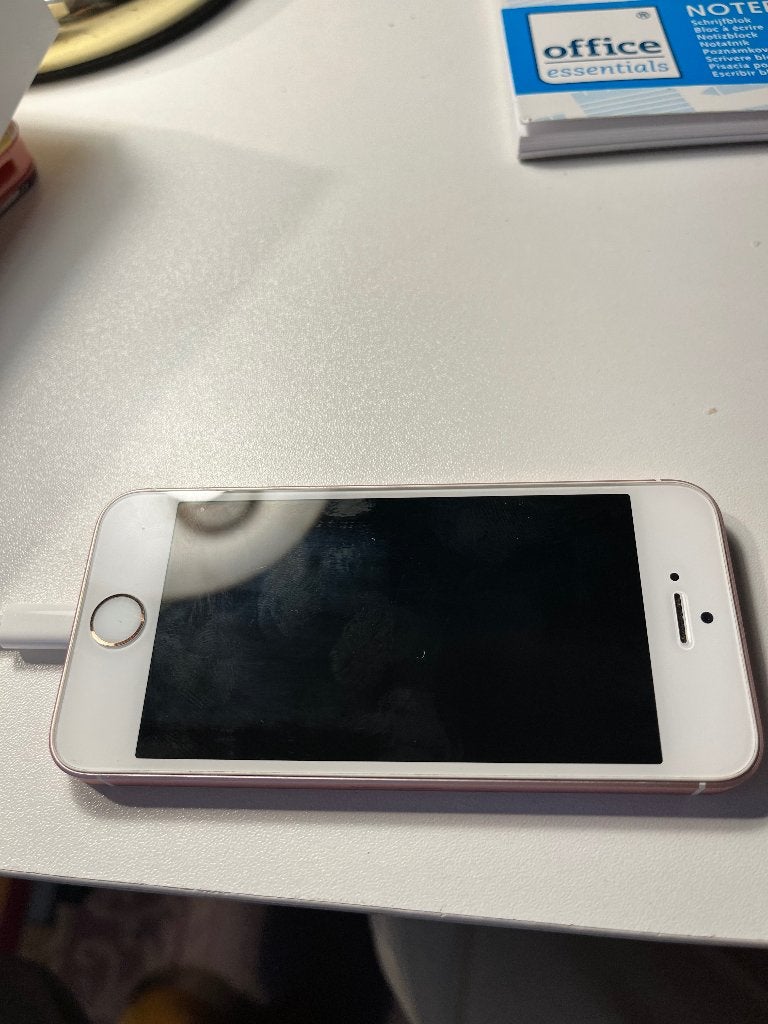iPhone SE 16 GB, Telecommunicatie, Mobiele telefoons | Apple iPhone, Gebruikt, 16 GB, IPhone SE (2016), Ophalen of Verzenden