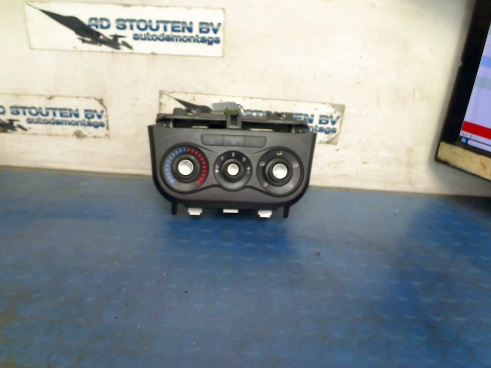 Bedieningspaneel Verwarming Alfa Romeo MiTo (955) 5G1140100, Stellantis Europe S.p.A, Gebruikt, IPC D1-09 Bahnhofsplatz, Rüsselsheim am Main 65423, , Duitsland