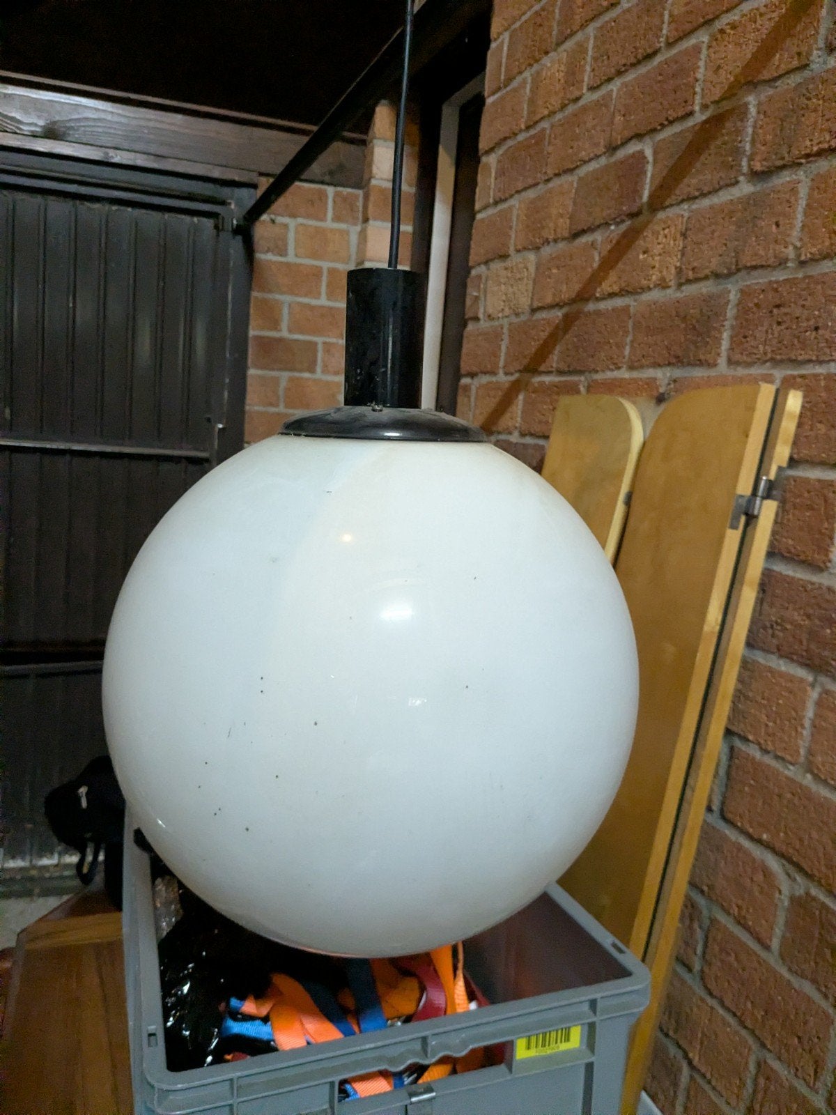 Vintage Dijkstra bolvormige hanglamp - wit glas, Ophalen, Gebruikt, E27 (groot), Glas