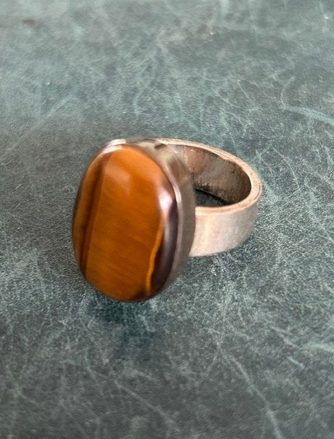 Zilveren ring met tijgeroog, Gebruikt, Ophalen of Verzenden, 17 tot 18, Dame of Heer
