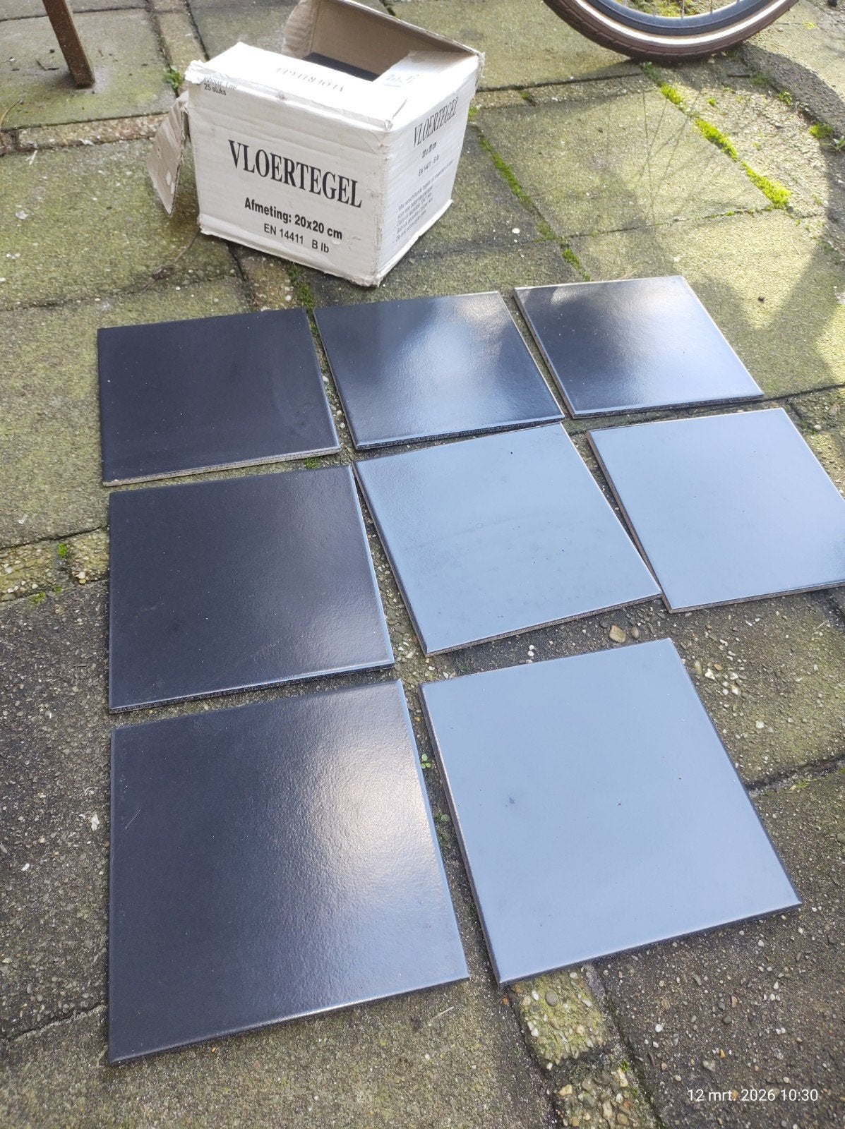 Vloertegels, Ophalen