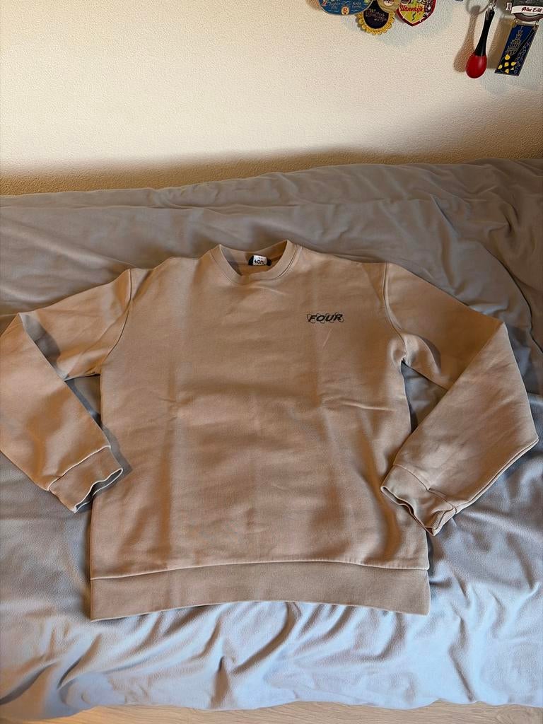 Four trui 16 jaar, valt als XS, Kleding | Heren, Truien en Vesten, Ophalen of Verzenden, Zo goed als nieuw, Maat 46 (S) of kleiner