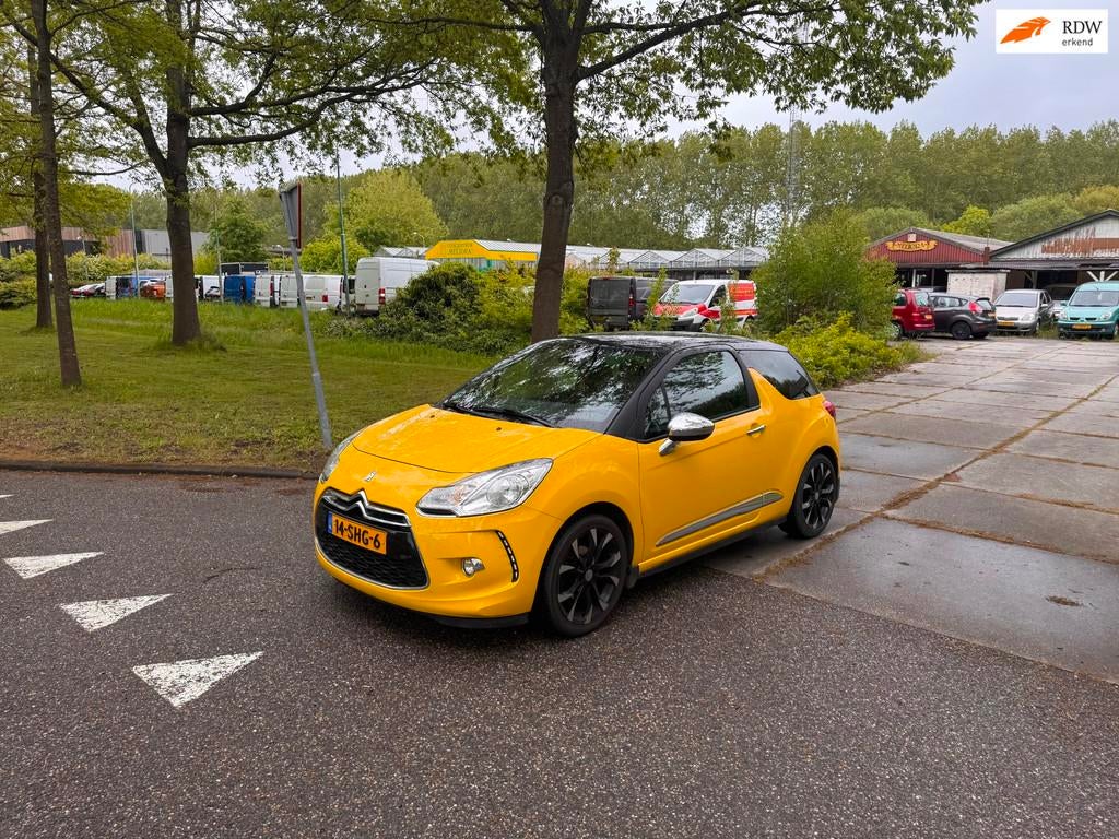 Citroen DS3 1.6 e-HDi So Chic Clima.Navi.Leder, Voorwielaandrijving, Euro 5, 28 km/l, Gebruikt