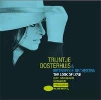 Trijntje Oosterhuis en Metropole orkest Burt Bacharach CD, Ophalen of Verzenden, Zo goed als nieuw