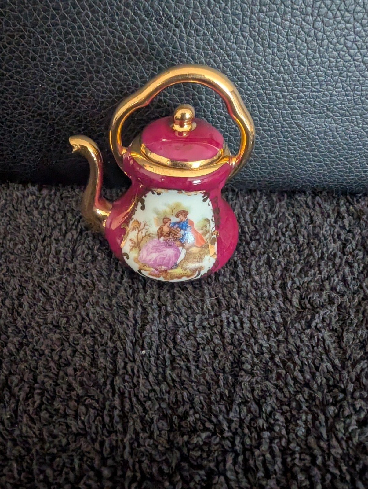 Miniatuur Limoges theepotje - Porselein Artistique, Ophalen of Verzenden