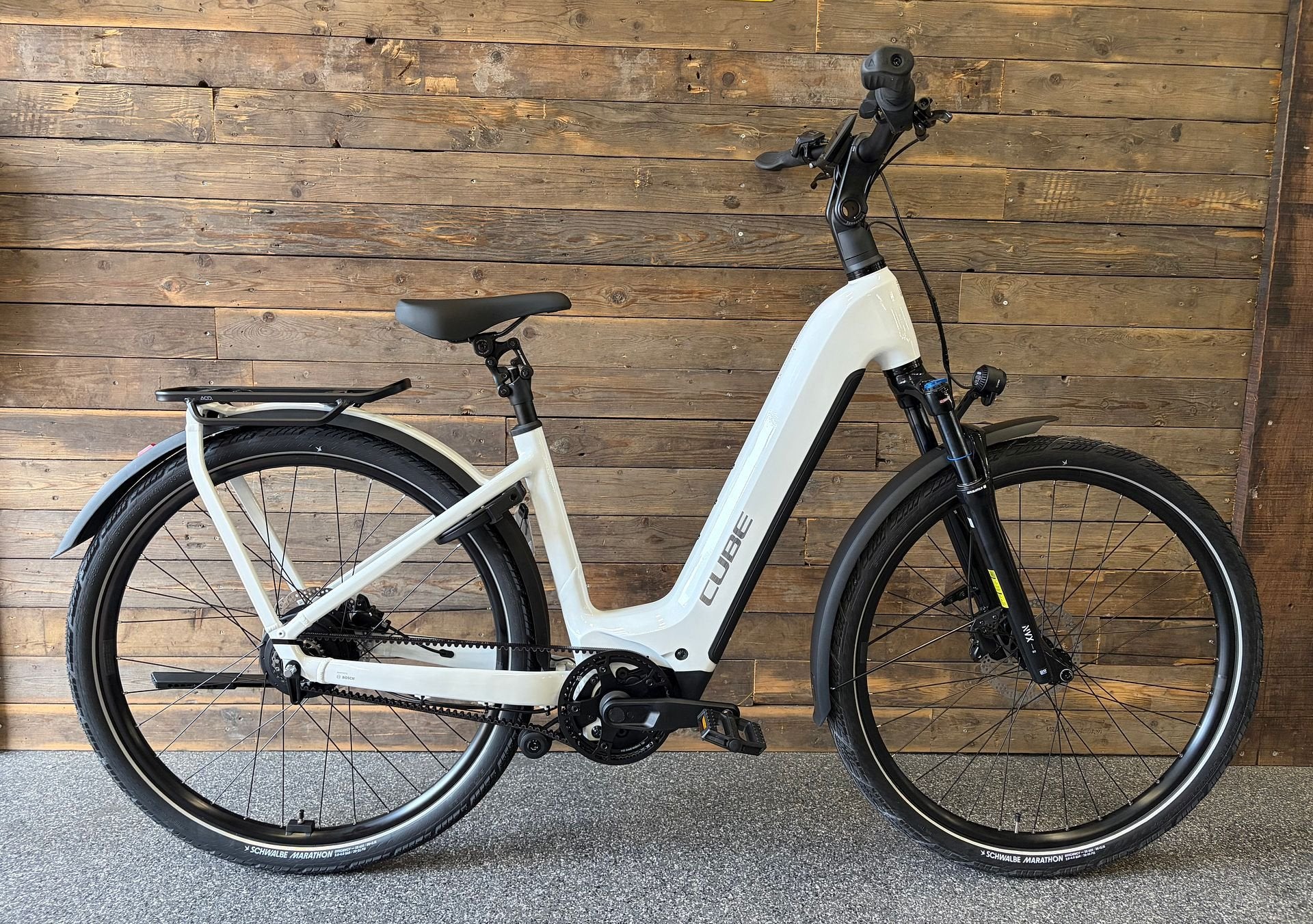 CUBE KATHMANDU HYBRID DE LUXE PRO 800 28 inch 46 Enviolo, -, -, Nieuw, Minder dan 47 cm