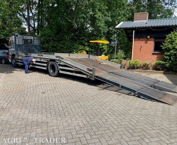 DAF CF75 OPRIJWAGEN MET LIER EN HYDRO OPRIJRAMP, Achterwielaandrijving, Metallic lak, Dealer onderhouden, Blauw