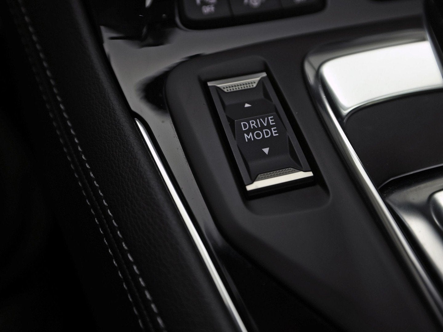 Foto 23 van Opel Grandland 1.6 Turbo Plug-In Hybrid Elegance Black Pack