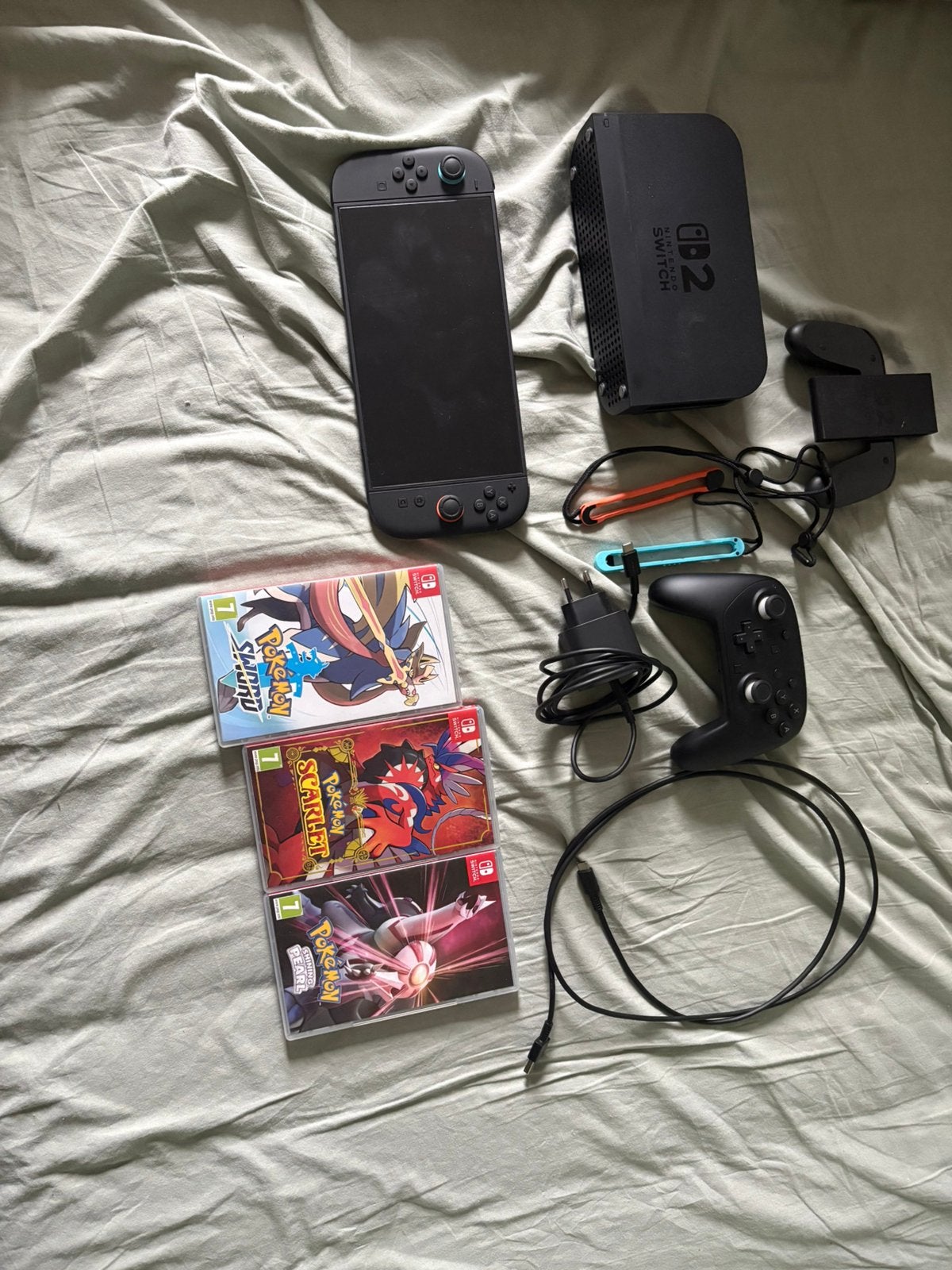 procontroller en 3 pokemon spellen, Ophalen, Met games, Zo goed als nieuw, Switch Original