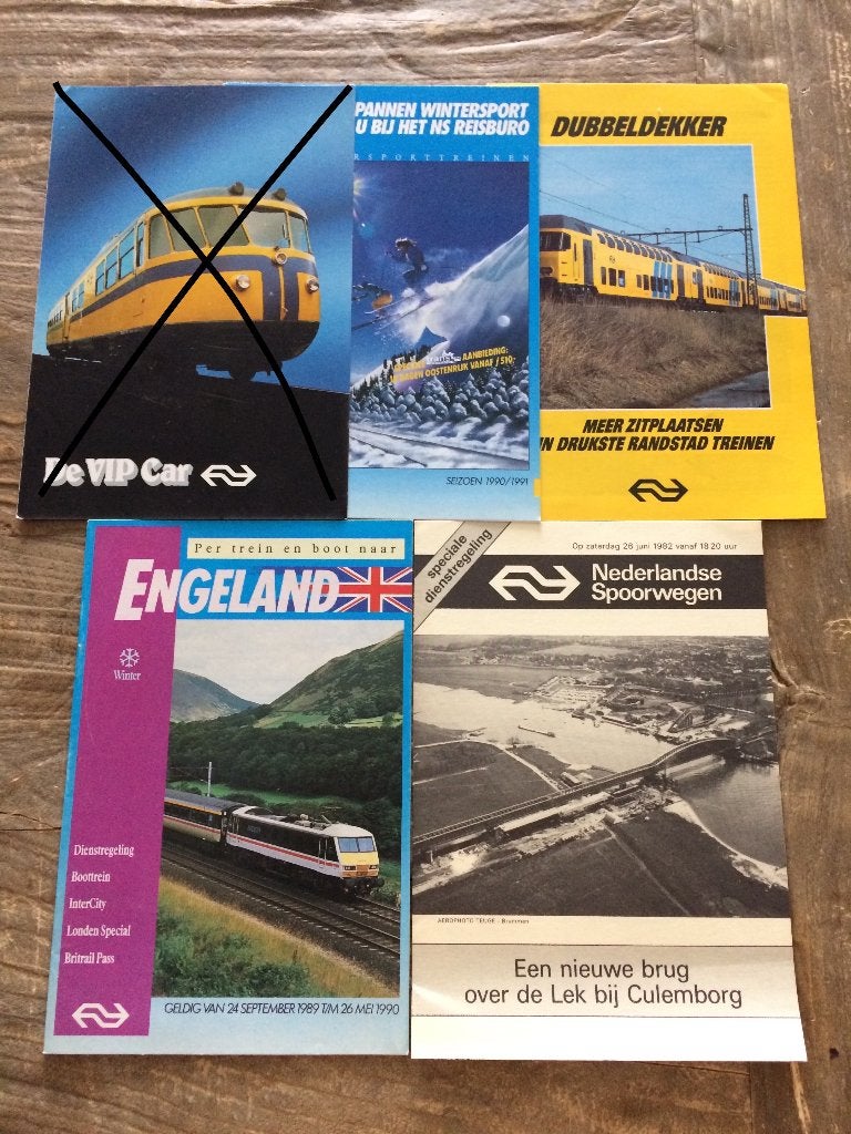 Brochures: Nederlandse Spoorwegen (11 Stuks), Verzamelen, Verzenden, Zo goed als nieuw, Trein, Overige typen