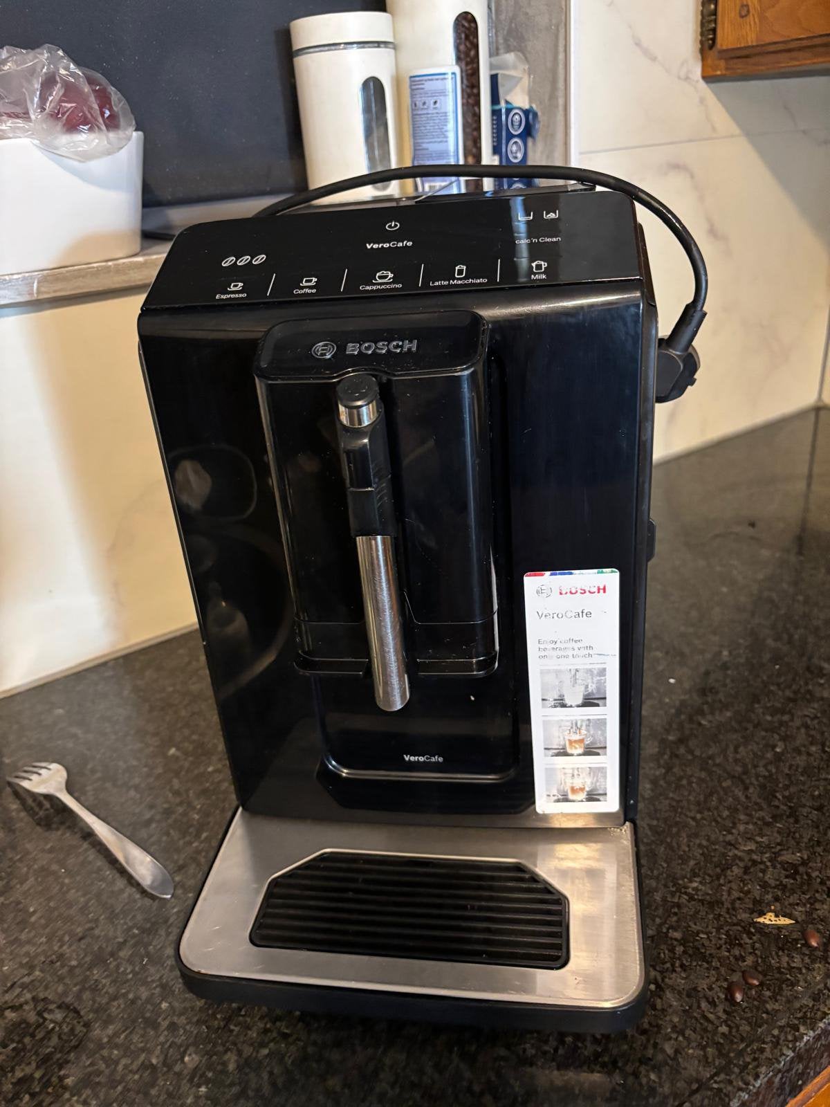 Bosch koffie machine, Witgoed en Apparatuur, Koffiezetapparaten, Ophalen, Zo goed als nieuw, Koffiemachine