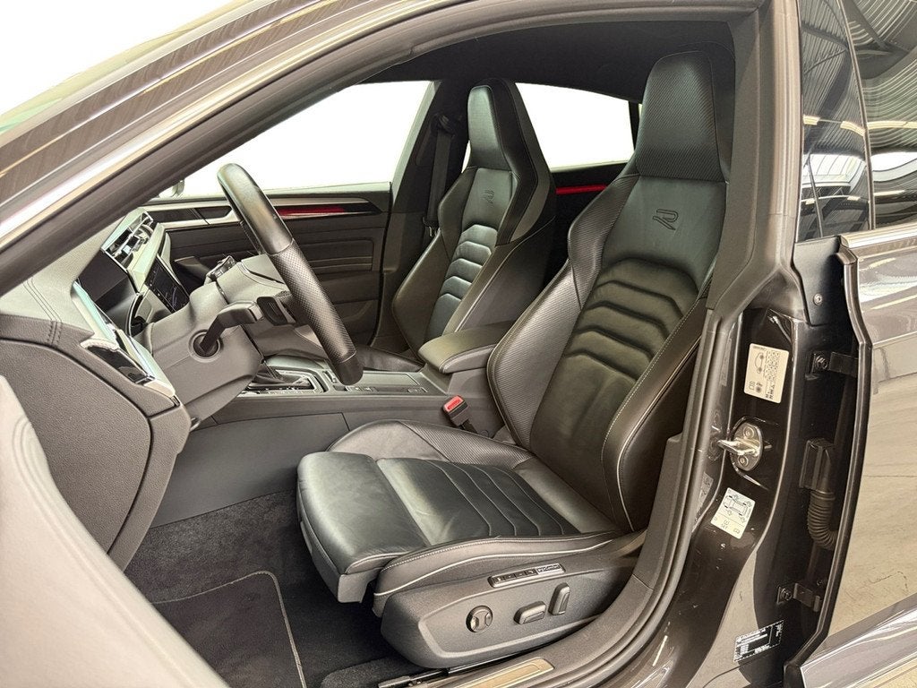 Volkswagen Arteon 1.4 TSI eHybrid R-Line Business+ I Leder I, Auto's, Volkswagen, Arteon, Gebruikt, Euro 6, 4 cilinders