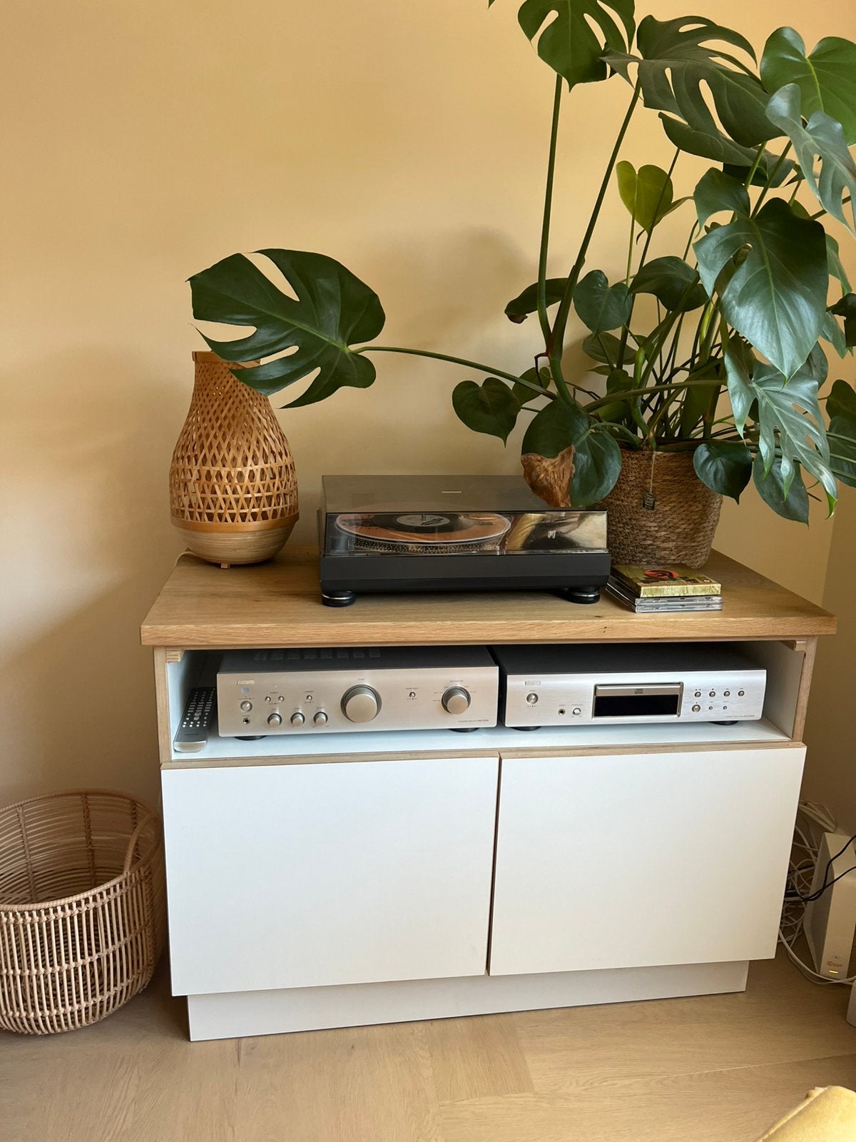 Kastje voor platenspeler 104 breed, Huis en Inrichting, Ophalen, Met deur(en), 100 tot 150 cm, Eikenhout