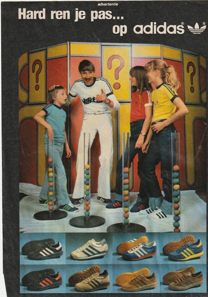 Retro reclame 1979 Adidas jongetje meisjes & Martin Brozius, Verzenden, Overige typen