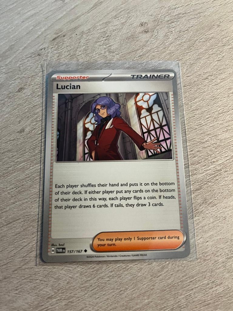 Lucian 157/167 Twilight Masquerade - Pokémon Kaart, Ophalen of Verzenden, Nieuw, Losse kaart