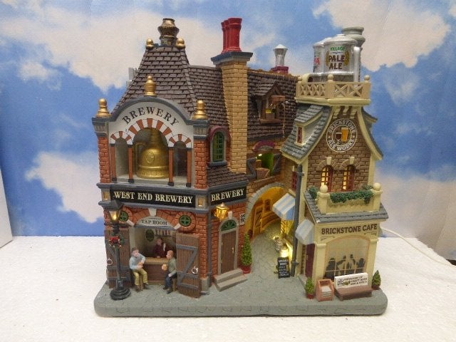 lemax facade Beersmith Row kerstdorp kersthuisjes brouwerij, Ophalen of Verzenden, Zo goed als nieuw