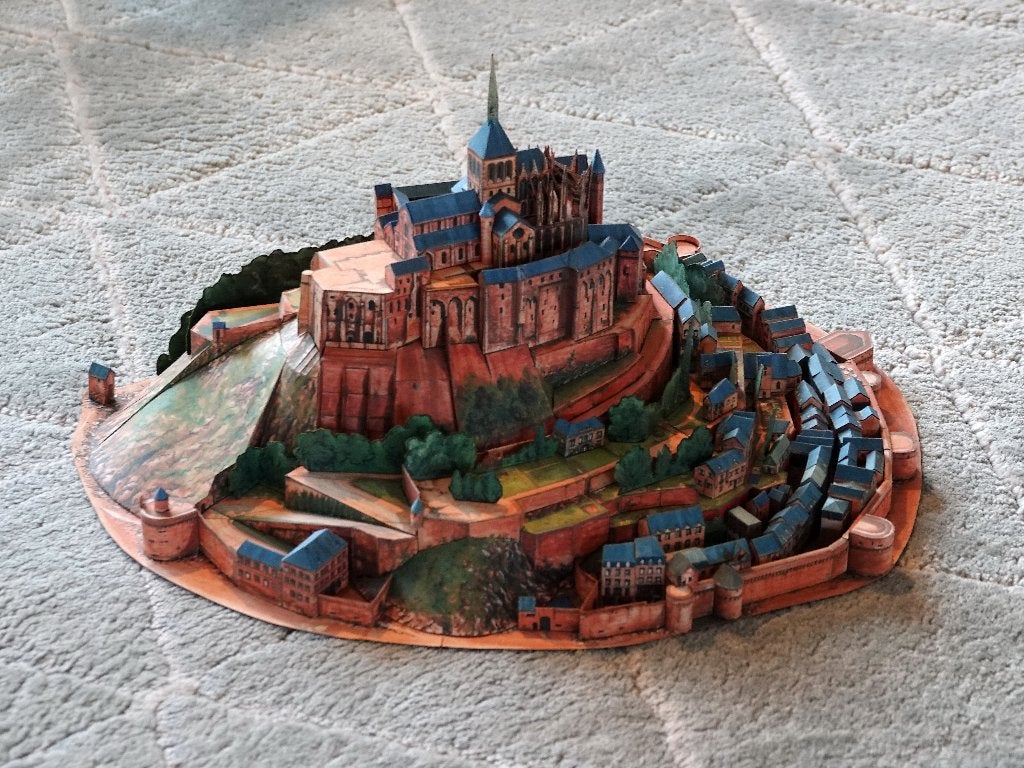 maquette, Ophalen, Zo goed als nieuw, Papier of Karton, Overige merken