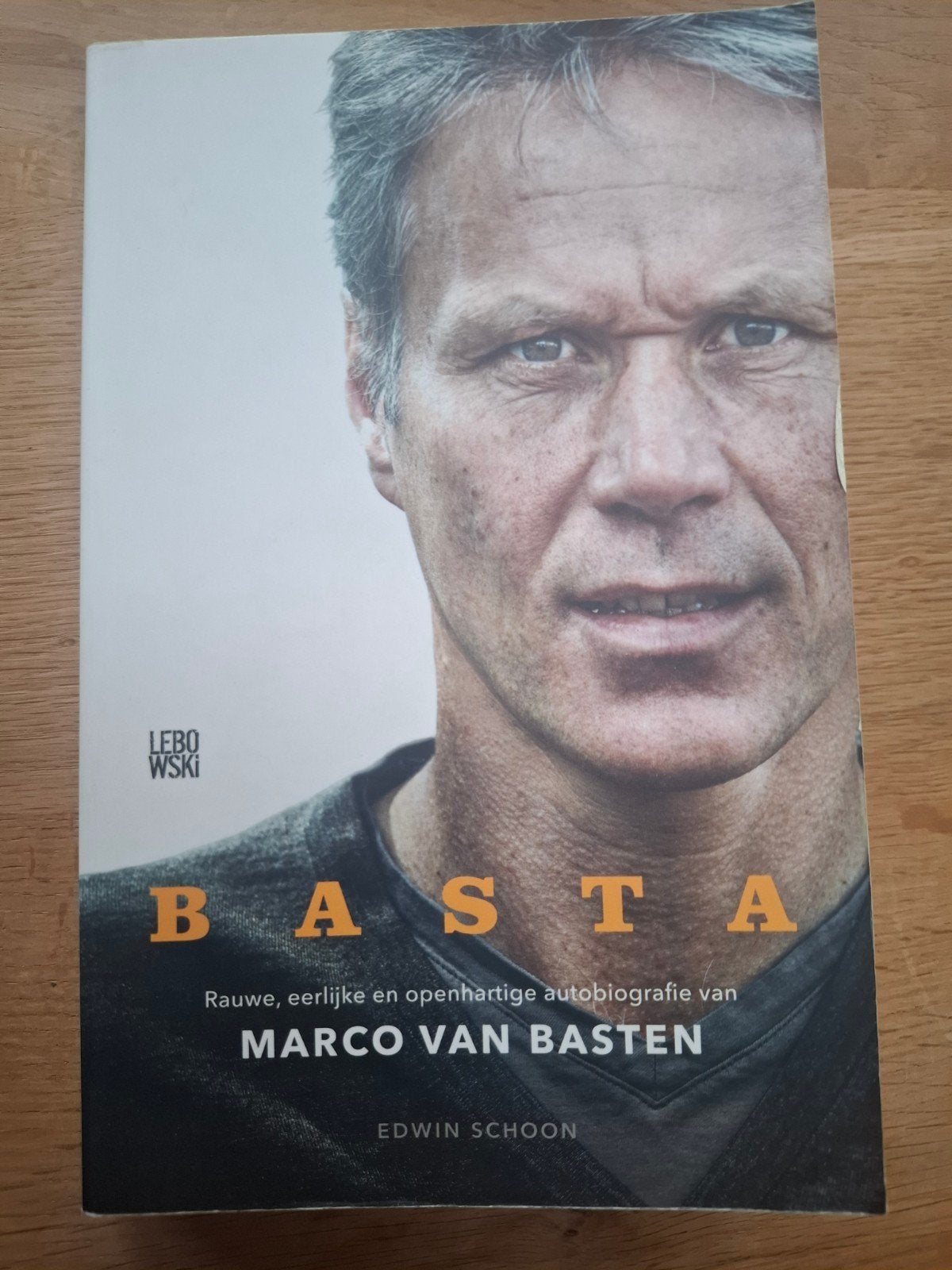 Edwin Schoon - BASTA, Gelezen, Ophalen of Verzenden, Edwin Schoon, Sport