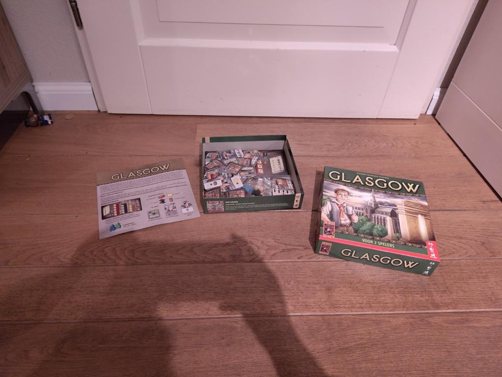Bordspel Glasgow - Nieuw, Een of twee spelers, Ophalen of Verzenden, Zo goed als nieuw, Mandarina Games
