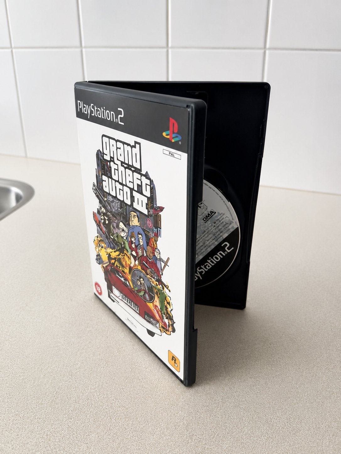 Grand Theft Auto III (GTA 3) - PlayStation 2, Spelcomputers en Games, Games | Sony PlayStation 2, Avontuur en Actie, Gebruikt