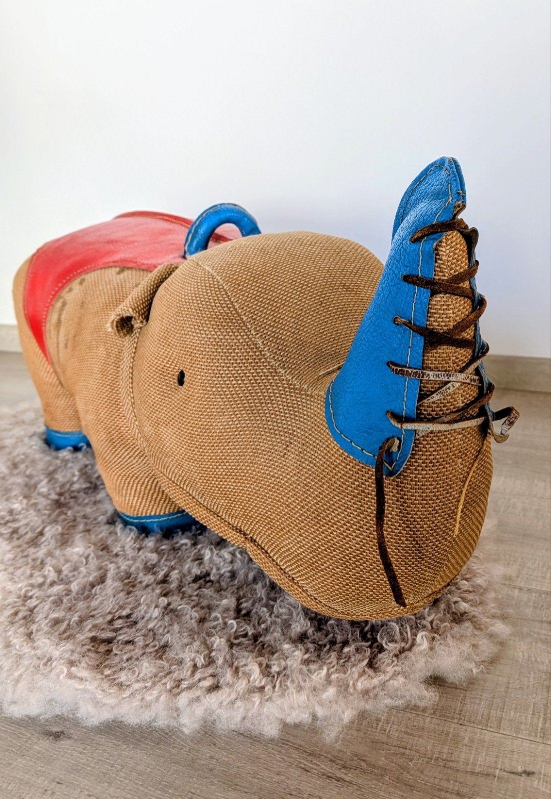 Rhino - Renate Muller, Ophalen, Gebruikt, Meerkleurig, Overige stijlen