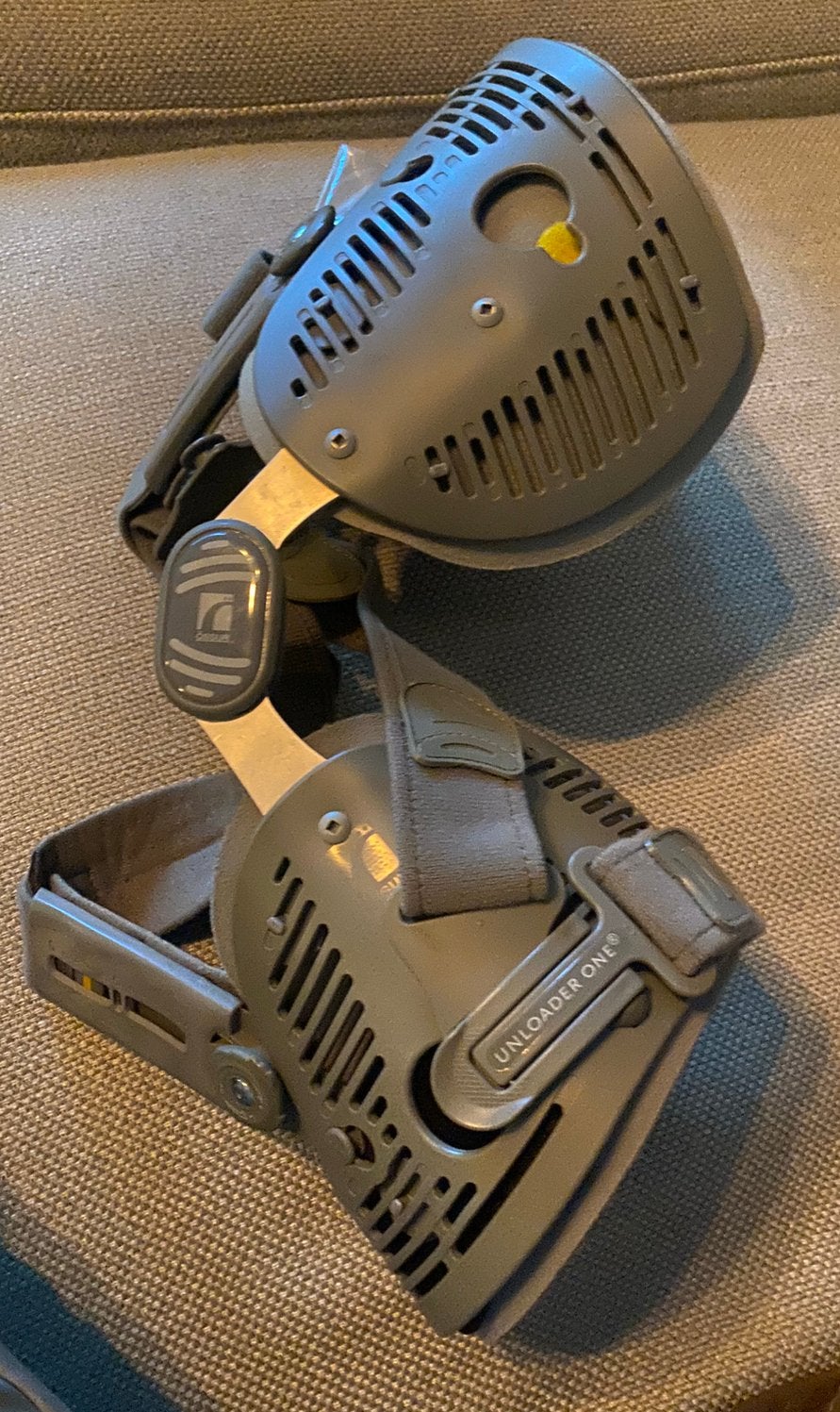 Kniebrace Ossür unloader One rechts mediaal Nieuw, Ophalen of Verzenden, Nieuw