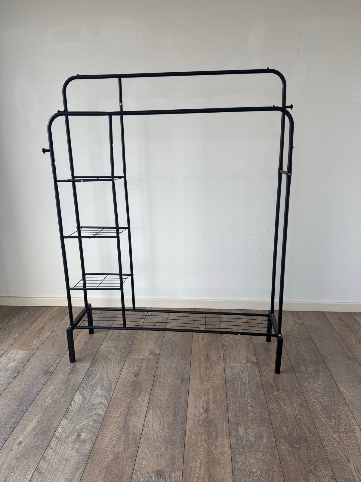 Zwart wenko kledingrek met planken, Ophalen, Gebruikt