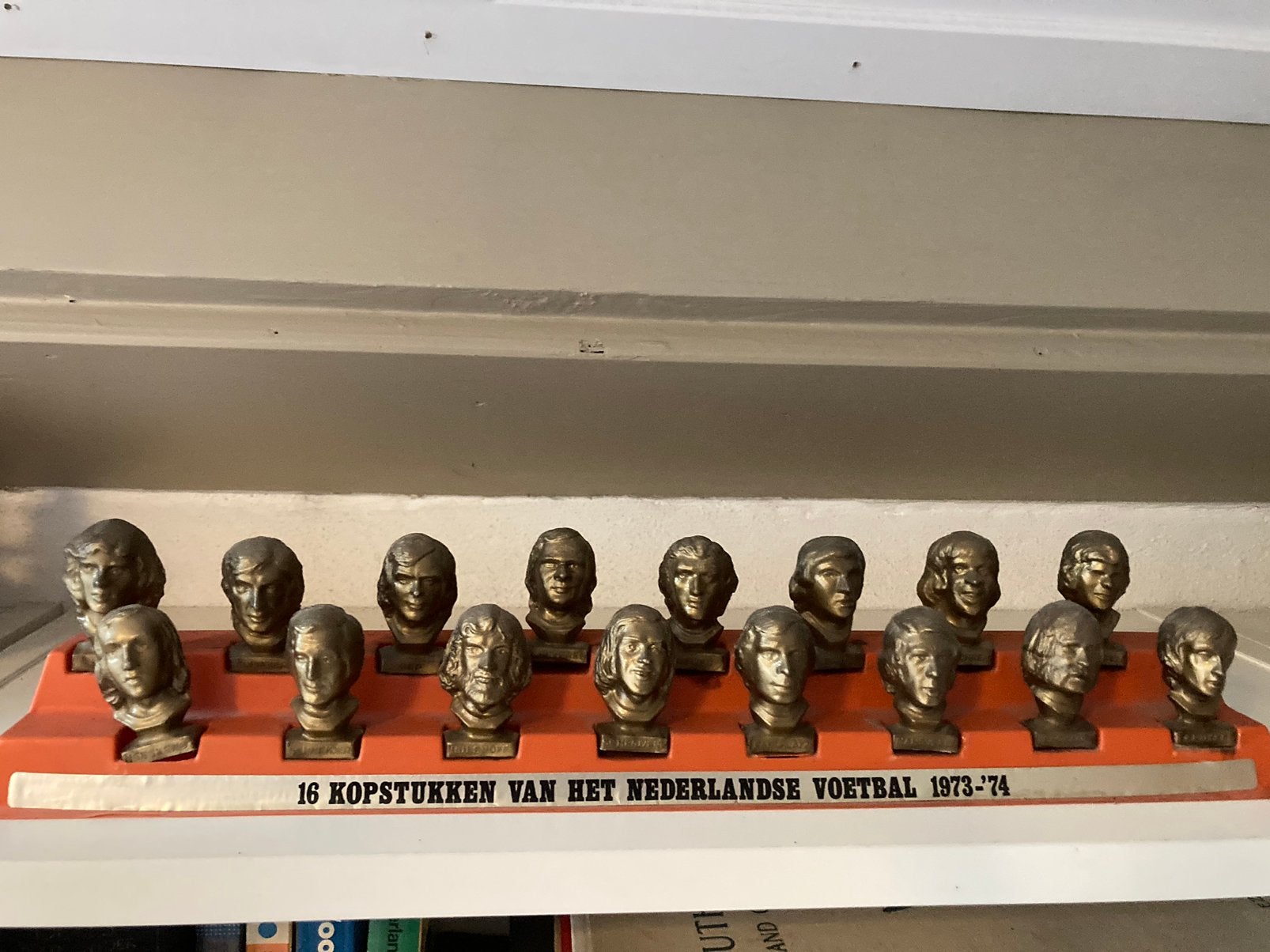 Kopstukken NL elftal 1973-1974 Compleet, Ophalen of Verzenden, Zo goed als nieuw