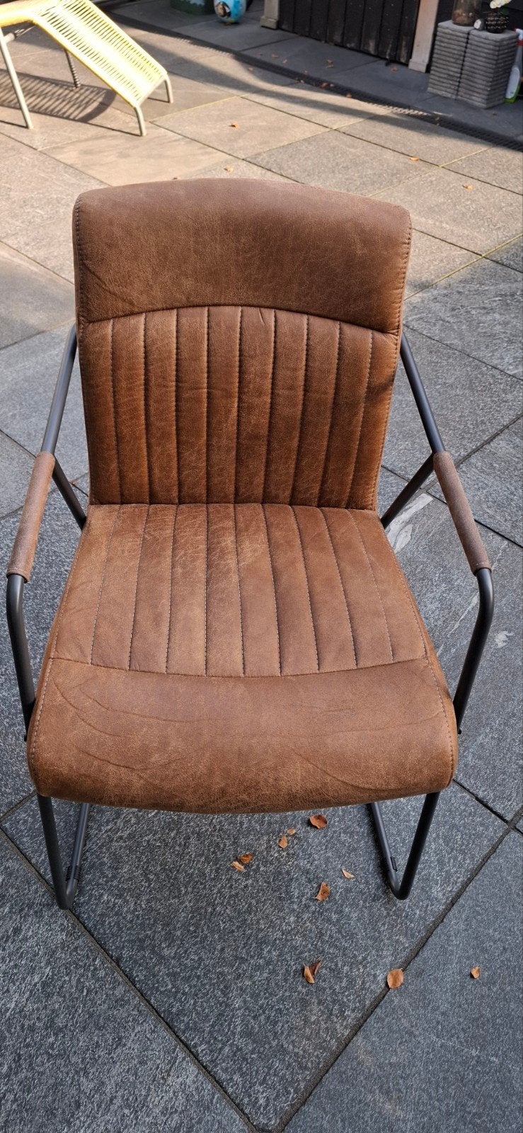 1 eetkamerstoel in perfecte staat cognackleur van H&H, Ophalen, Bruin, ?, Leer