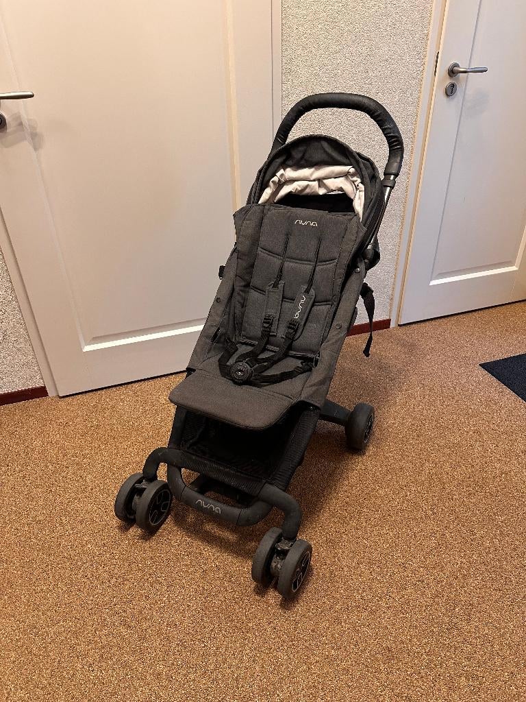 Nuna Pep Next buggy, Ophalen, Gebruikt, Overige merken, Regenhoes