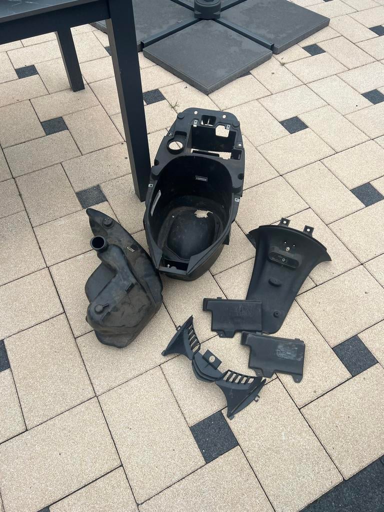 BinnenKappen, tank, koplamp zip/runner, Fietsen en Brommers, Ophalen of Verzenden, Gebruikt, Kap, Overige merken