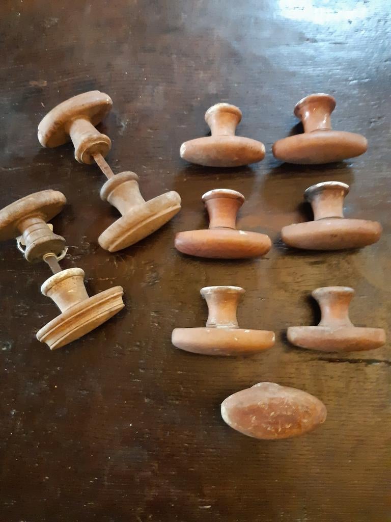 Lot antieke houten kast/deurklinken, Doe-het-zelf en Verbouw, Hang- en Sluitwerk, Gebruikt, Klink of Kruk, Koper of Messing, Ophalen of Verzenden
