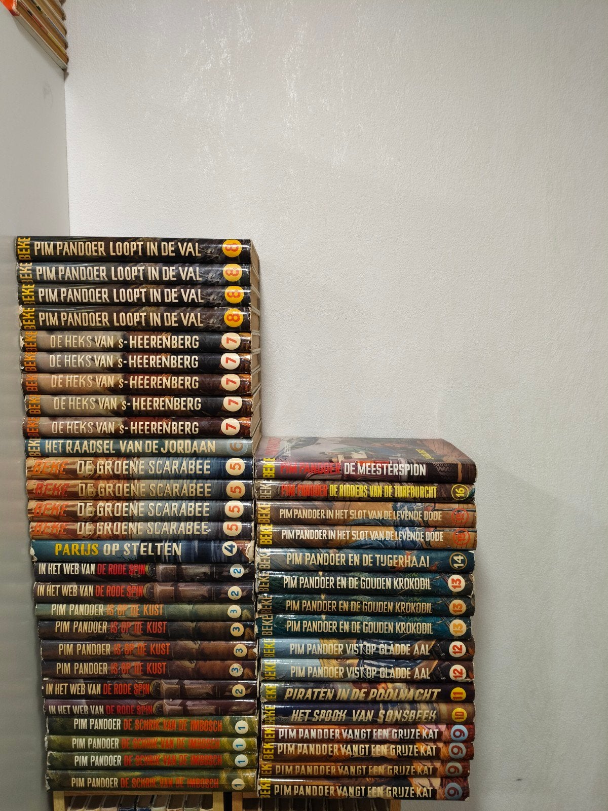 Grote collectie Pim Pandoer en andere jeugdboeken, Verzenden, Gelezen, Carel Beke