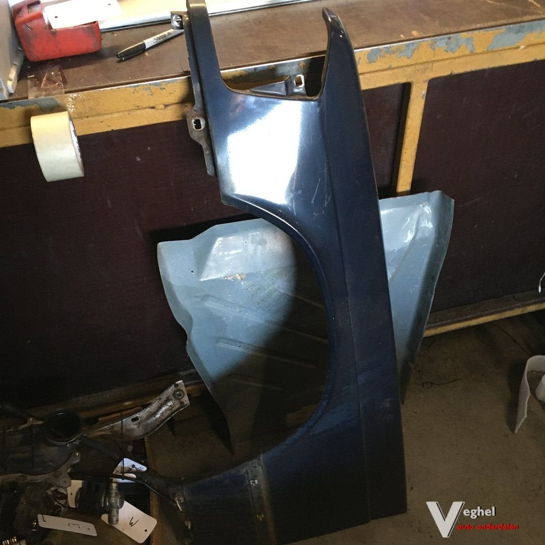 Mercedes W201 1.8  5 bak  1992   2400150   Voorscherm Linksv, Ophalen, Gebruikt, -, -
