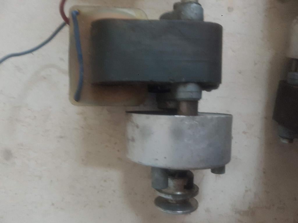 Vertraging motor elektromotor pully motor overbrenging, Doe-het-zelf en Verbouw, Motoren, Ophalen of Verzenden, Zo goed als nieuw