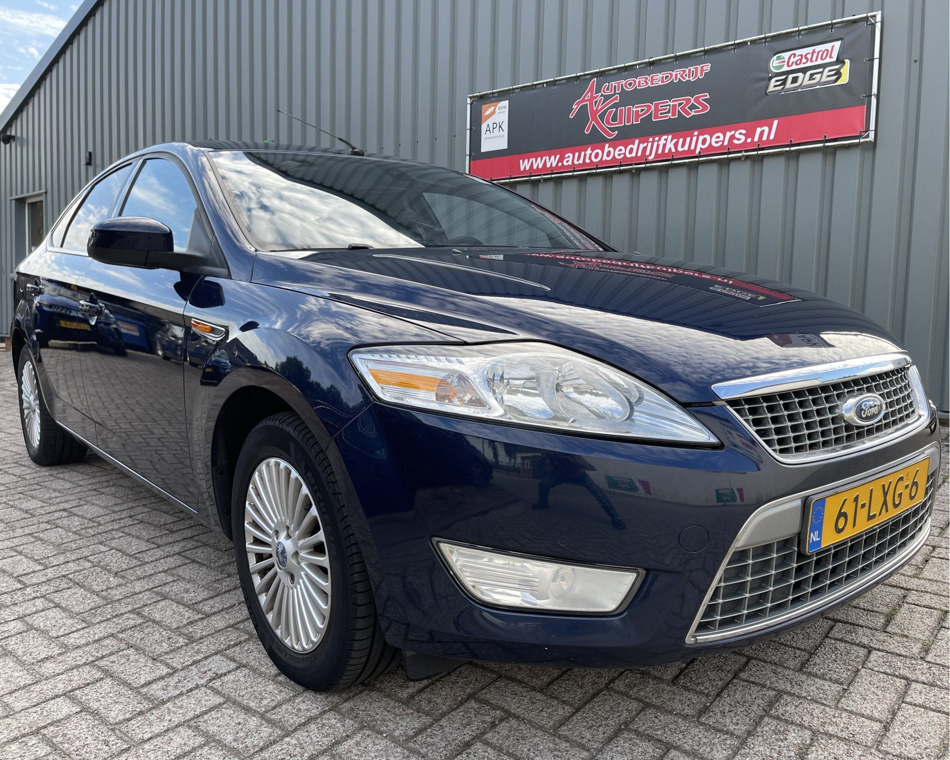 Ford Mondeo 2.0-16V Limited Navi.Clima.Lm.velgen.Pdc, Auto's, Stof, Gebruikt, Zwart, 4 cilinders