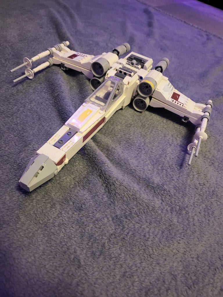 Lego Star Wars X-Wing Starfighter, Kinderen en Baby's, Speelgoed | Speelgoedvoertuigen, Ophalen of Verzenden
