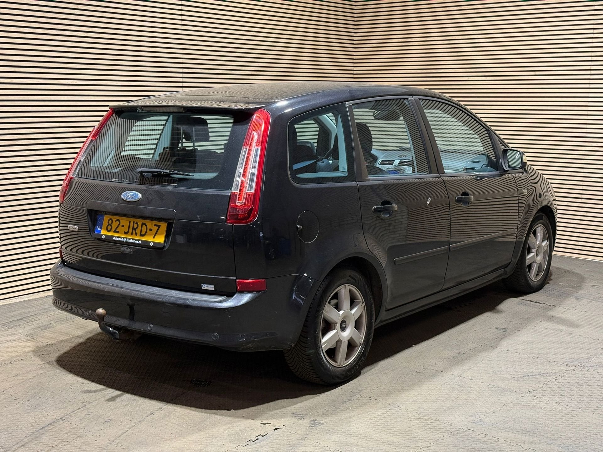 Ford C-Max 1.8-16V Titanium | Airco | Cruise | Trekhaak, Auto's, Gebruikt, 4 cilinders, Overige brandstoffen, Zwart