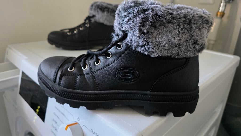 Dames Skechers maat 38, Skechers, Zwart, Ophalen of Verzenden, Sneakers of Gympen