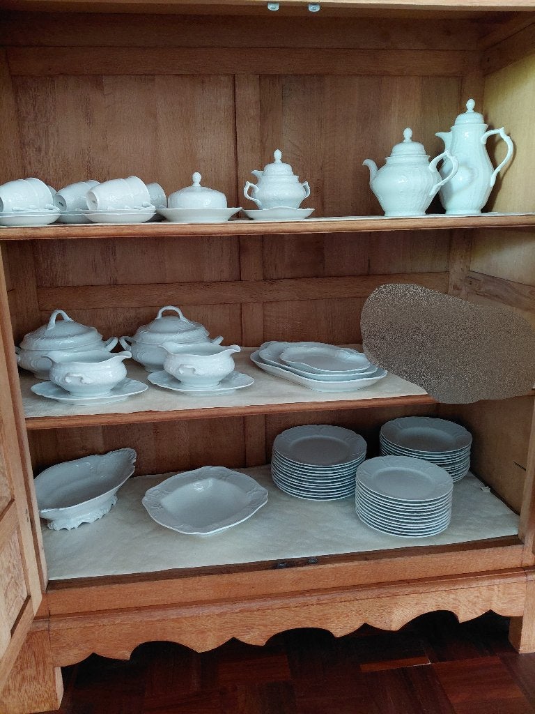 Compleet eet- en koffieservies Rosenthal wit, Ophalen