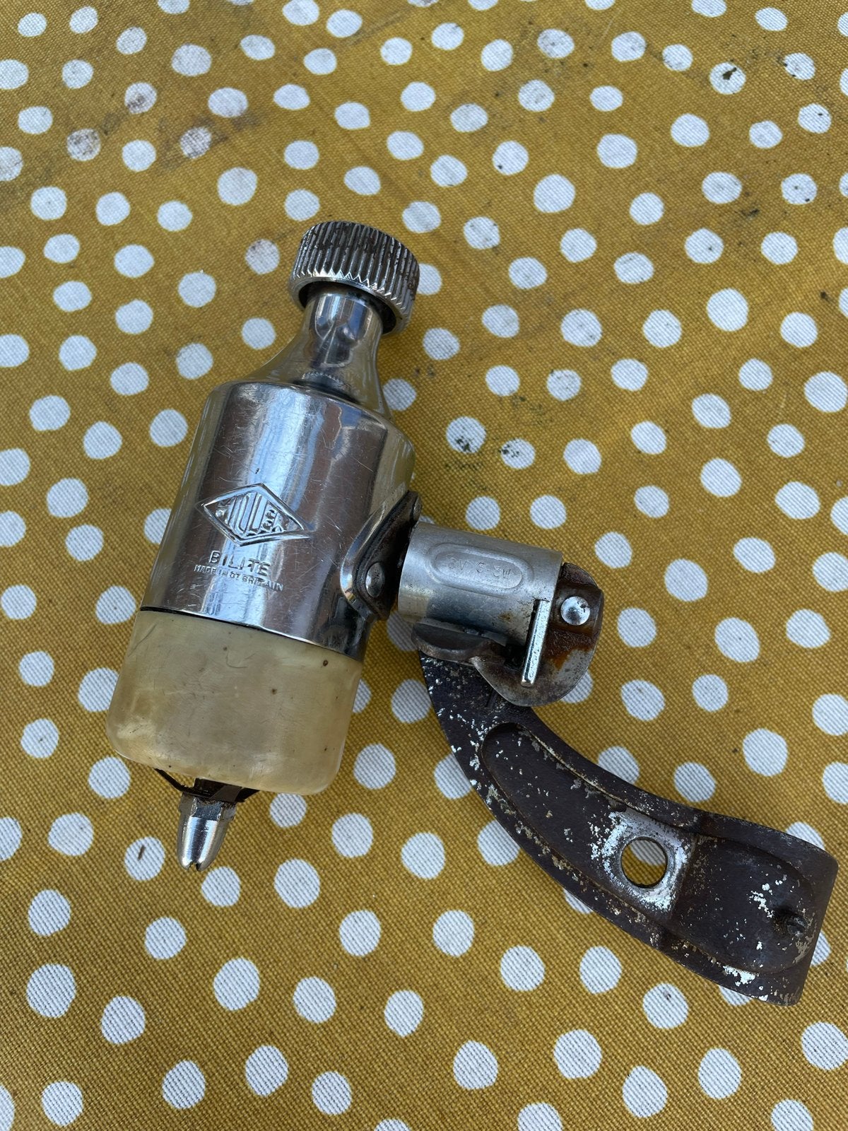 Vintage fietsdynamo Miller - Made in UK, Fietsen en Brommers, Ophalen of Verzenden, Gebruikt, Dynamo, Verlichtingsset