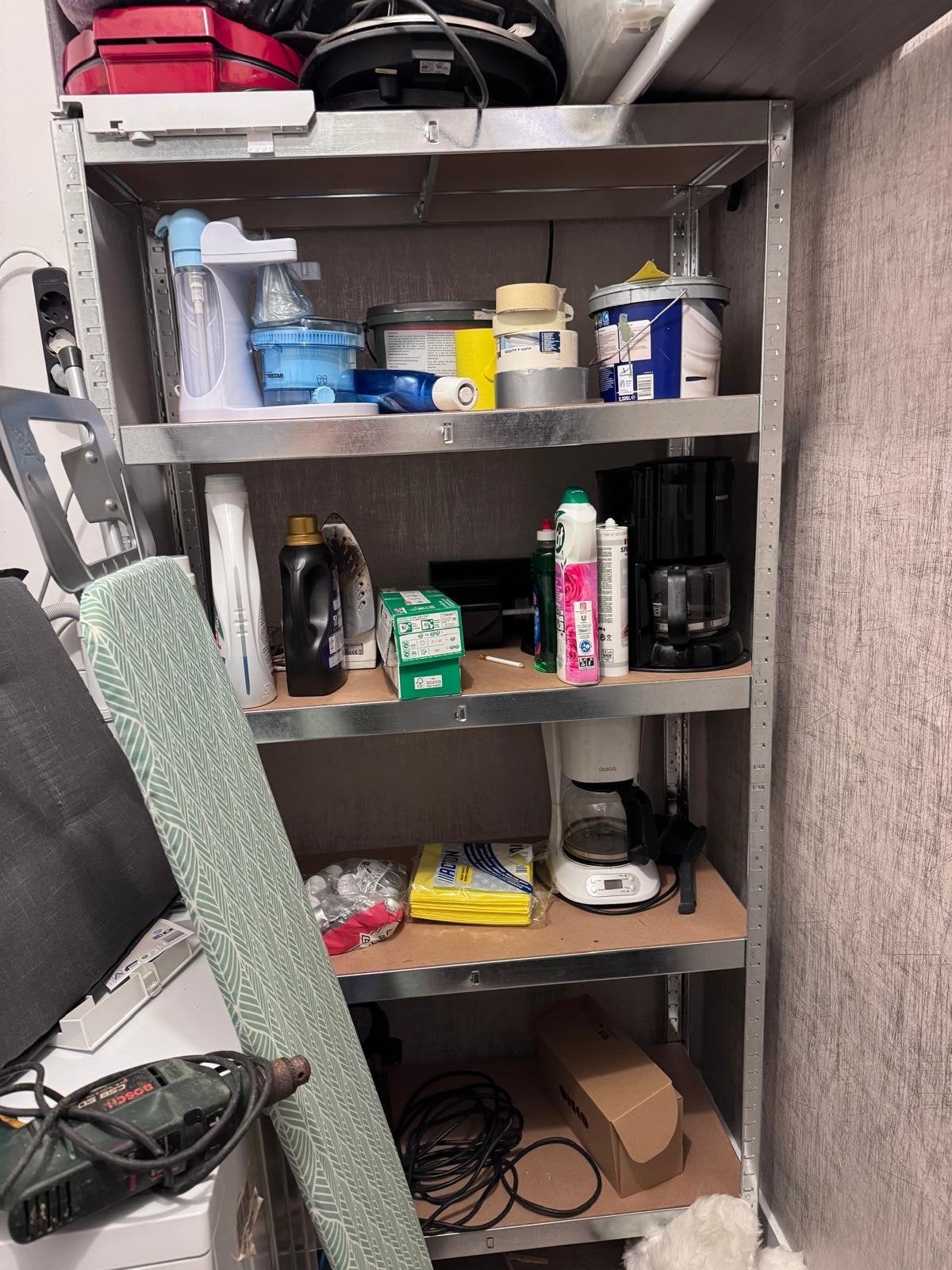 2 Stevige voorraadkasten met metalen frame, Ophalen, Gebruikt