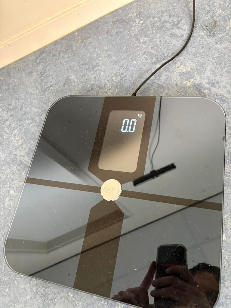 Weegschaal met elektronen, Witgoed en Apparatuur, Weegschalen, Ophalen of Verzenden, Zo goed als nieuw, Personenweegschaal, 100 kg of meer