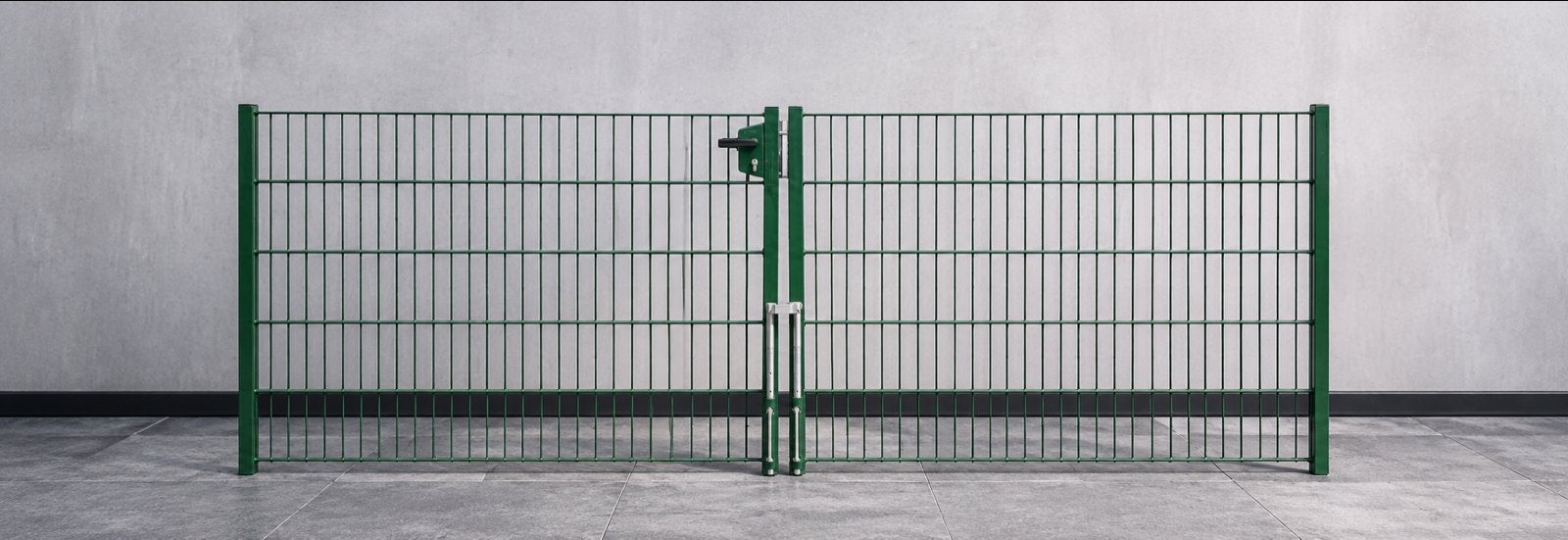 Groen dubbelstaafs hekwerk / looppoort / dubbele poort, Met poort, Gebruikt, Dubbelstaafmat hekwerk, Ophalen of Verzenden