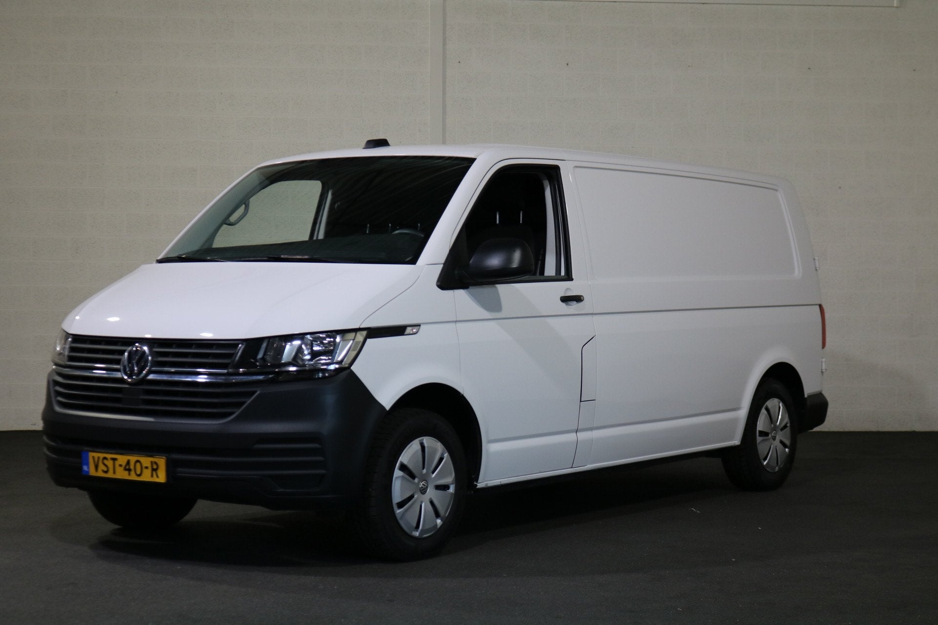 Volkswagen Transporter 2.0 TDI L2 H1 Koelwagen 0 Graden, Voorwielaandrijving, Stof, Euro 6, 4 cilinders
