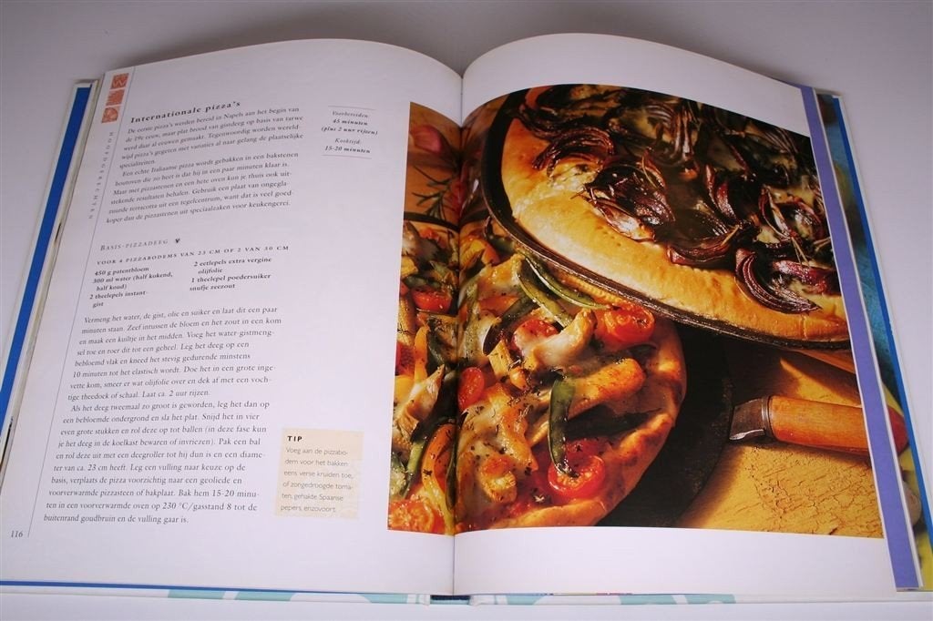 Linda McCartney\'s Vegetarische Gerechten — 200+ Recepten, Boeken, Ophalen of Verzenden, Zo goed als nieuw, Italië