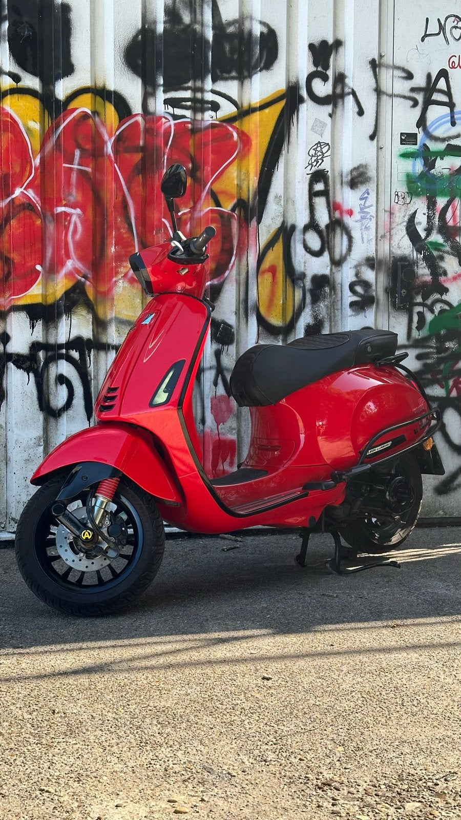 Vespa Iget 2019 Rood Black Edition Custom, Ophalen, Overige modellen, Maximaal 45 km/u, Zo goed als nieuw