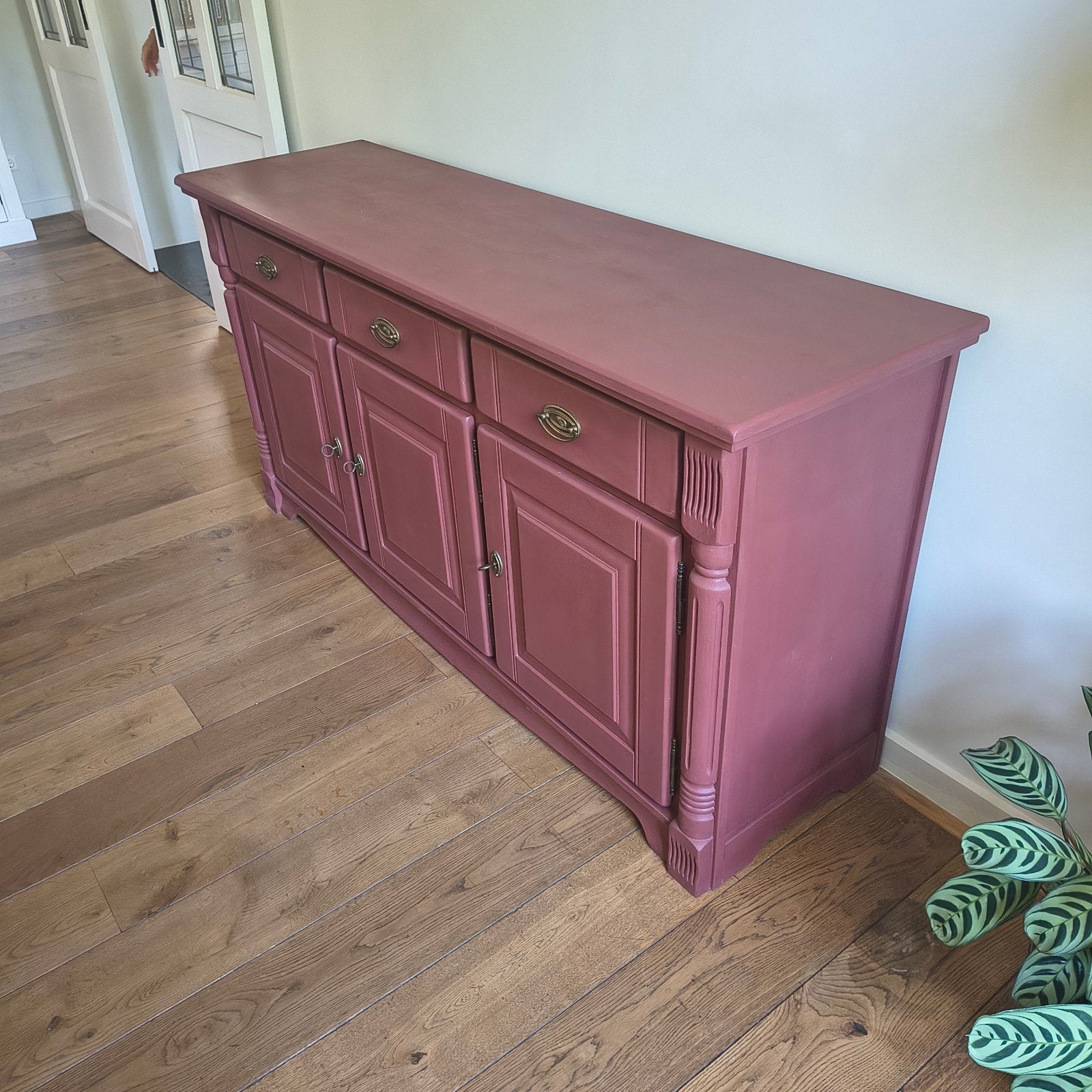 Sfeervol dressoir met lades en deuren - rood/bruin, Ophalen, Gebruikt, Met lade(s), 150 tot 200 cm