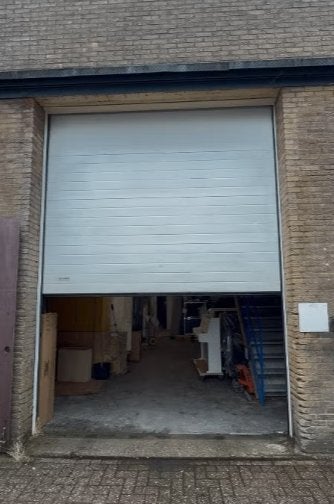 Elektrische overhead/sectionaaldeur 301x407 cm | S40 | Wezep
